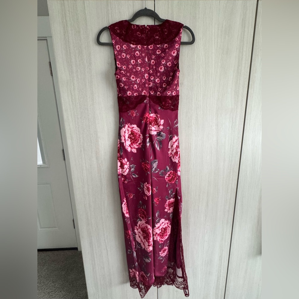 Avec Les Filles Burgundy Floral Maxi Dress Sz 2 like new - Picture 7 of 9